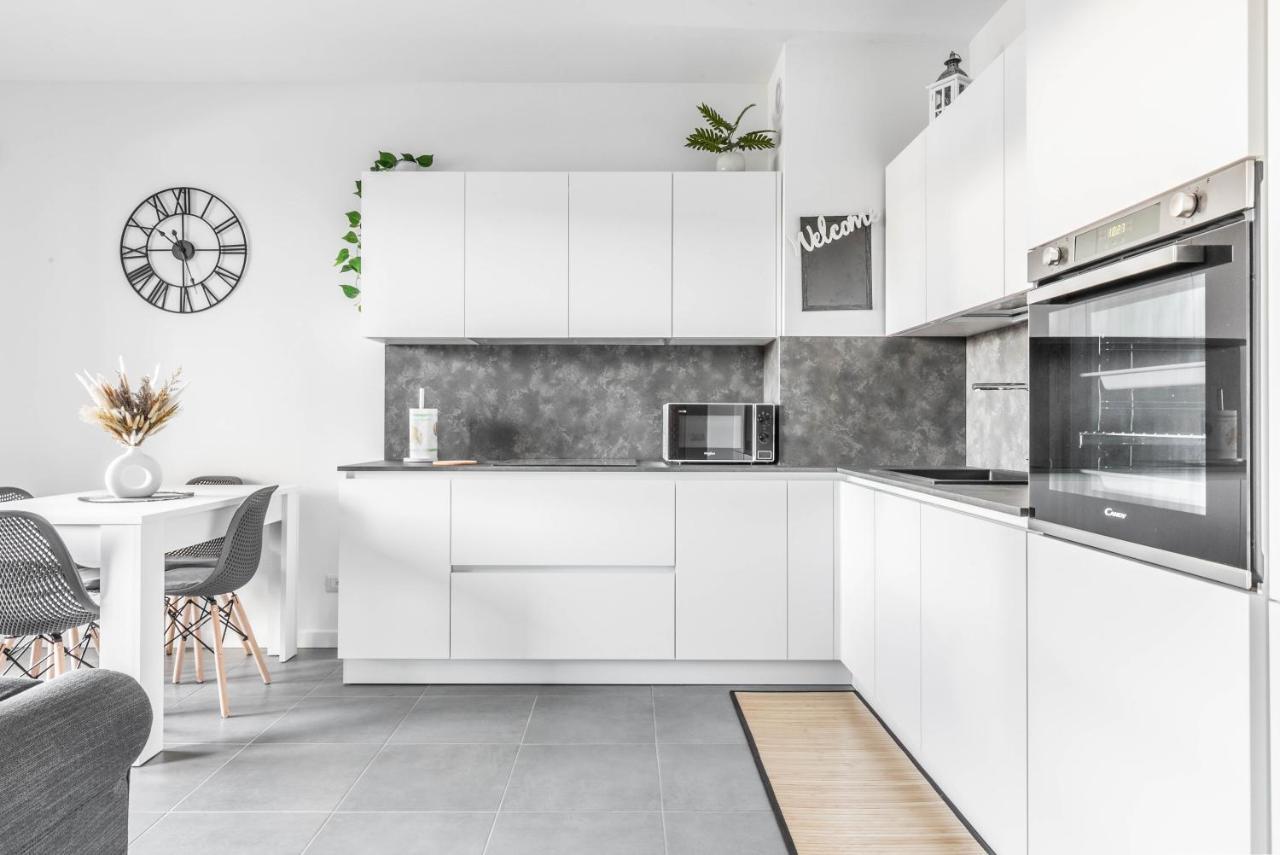 Harmony House - Rho Fiera 6min - Free Parking - Terrace Appartamento
